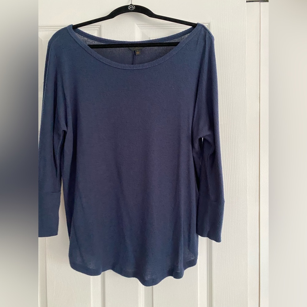 MNK ladies neck, long sleeve T-shirt, soft cotton fabric
